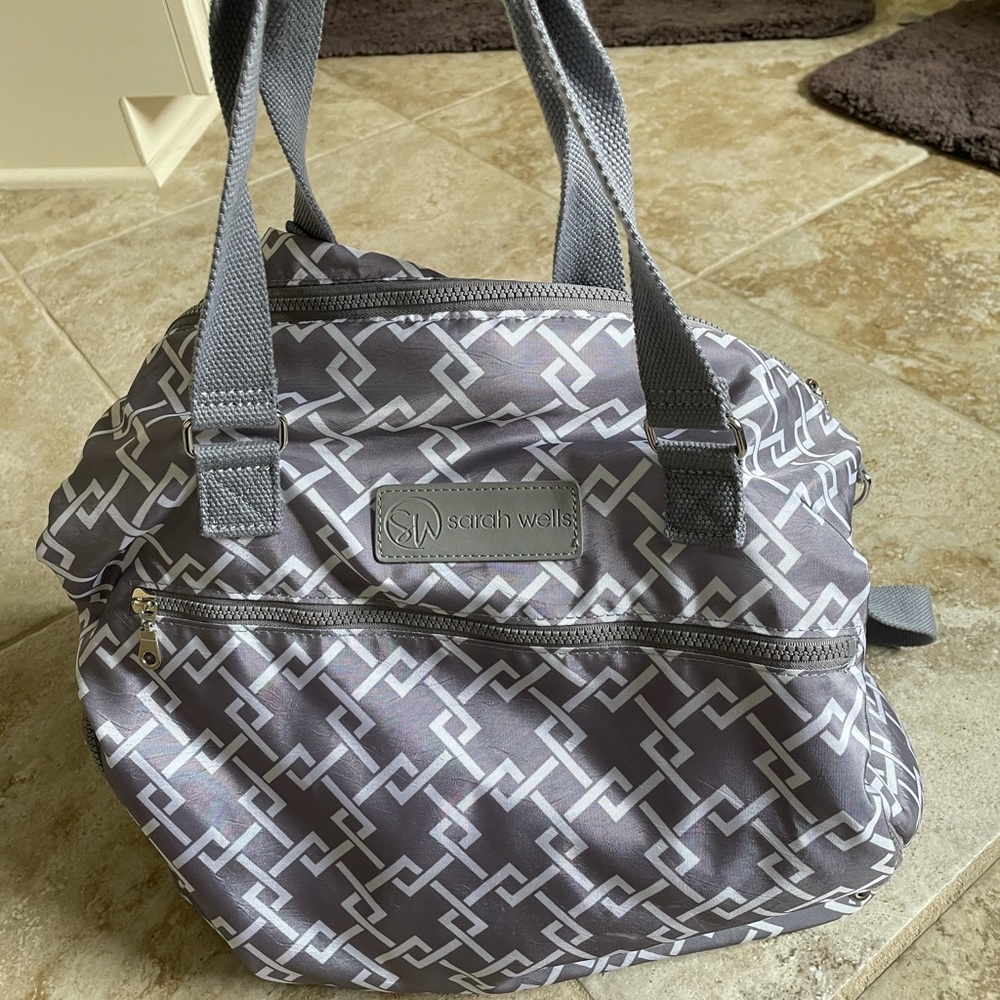 Sarah Wells pump bag